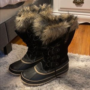SOREL Waterproof Winter Boots